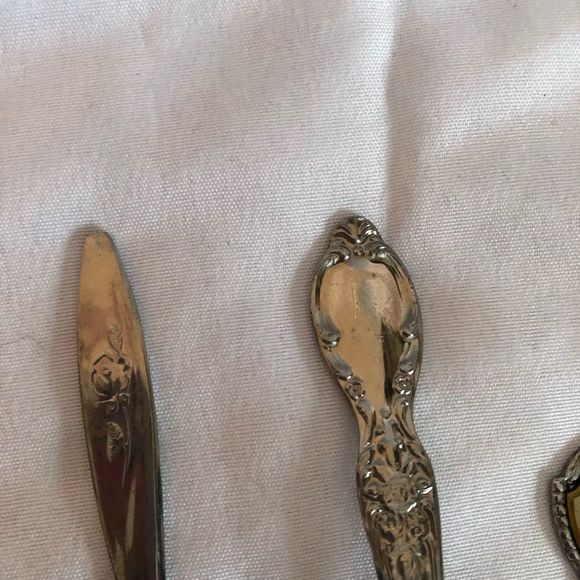 Vintage collectable mini spoons - Picture 11 of 12